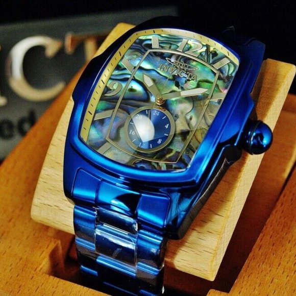 Pro Diver Mens Blue Steel Watch!